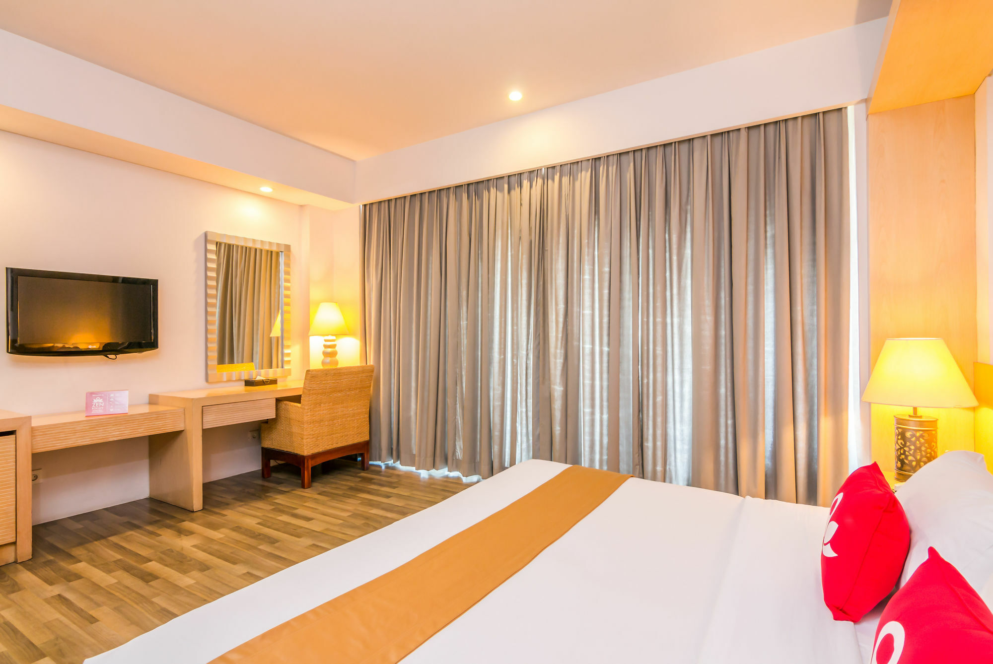 เซ็น พรีเมียม อูลูวาตู คอมเพล็กซ์ Hotel ภายนอก รูปภาพ